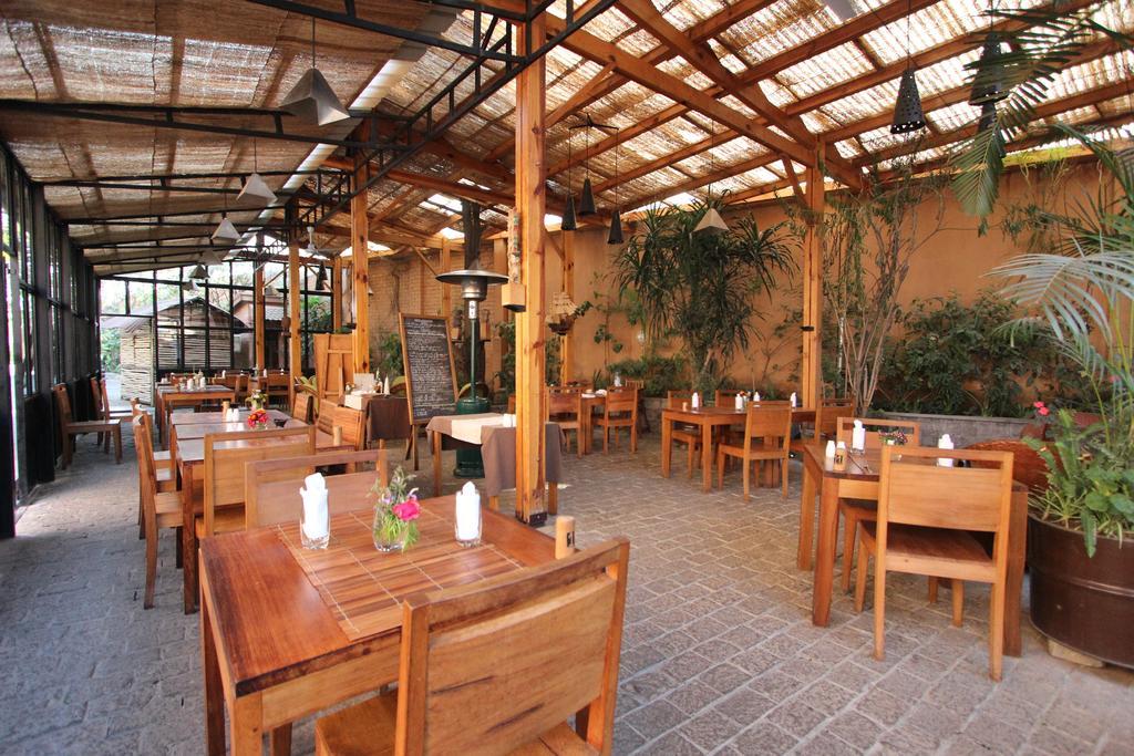 Hotel Restaurant Le Combava 안타나나리보 외부 사진